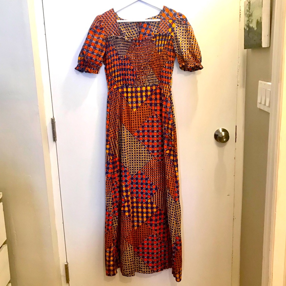 Divina of Switzerland vintage smocked maxi dress